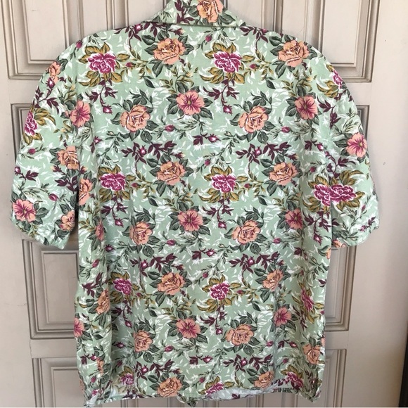White Stag Blouse Sz10 Sage Green Floral Short Sleeve Detail Button Down Pretty - Picture 2 of 6